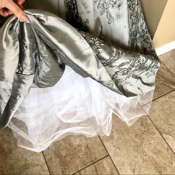 Stunning Morilee Gown - Picture 11 of 14